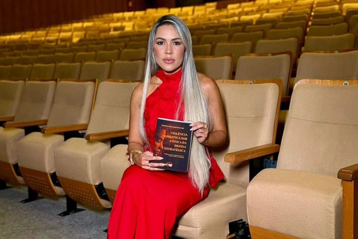 Advogada criminalista lança, em Maceió, livro sobre atuação estratégica em casos de violência doméstica