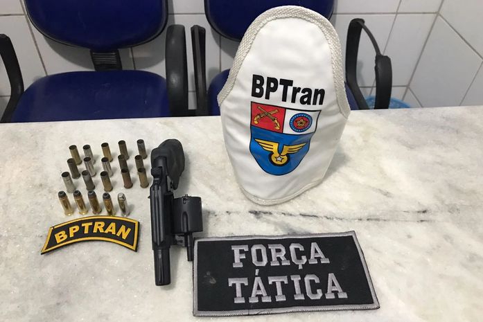 Arma e munições foram apreendidas em Rio Largo