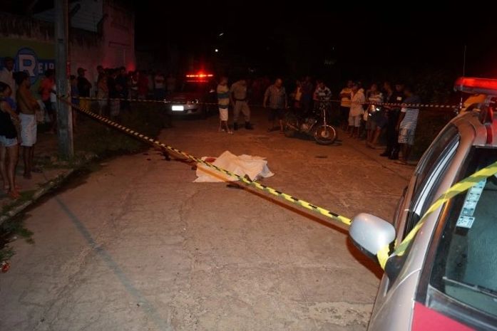 Manoel Messias Santos, 47 anos, foi morto por dois criminosos usando uma moto roubada (Foto: Aquiacontece)