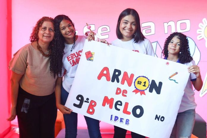 Projeto "Se liga no Ideb" movimenta alunos da Escola Municipal Arnon de Mello