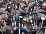 Batalhão de Radiopatrulha apreende dois adolescentes com motocicleta roubada