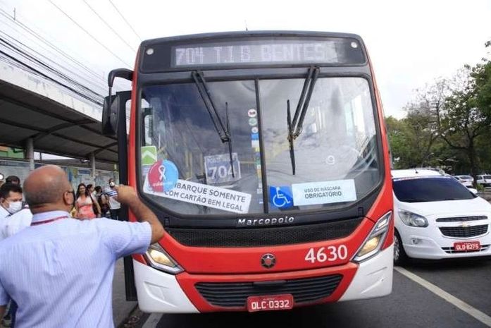 Judiciário acata pedido do MP sobre prisão preventiva de homem que matou gari dentro de ônibus em Maceió