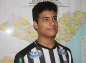 Jovem arapiraquense é destaque no jogo de Xadrez e vai representar Alagoas em campeonato em Londrina (PR)