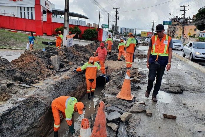 Avenida Gustavo Paiva: obras de manutenção em galeria têm 35% de execução