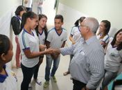 Teófilo entrega mais uma escola recuperada à população