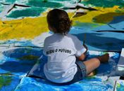 Crianças de 3 anos já podem aprender em casa como cuidar do dinheiro