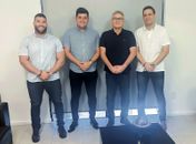 Senador Renan Calheiros ao lado do deputado estadual Dudu Ronalsa recebem Rymes Lessa e Guido Beltrão reafirmando o compromisso pelo desenvolvimento de Piacabuçu