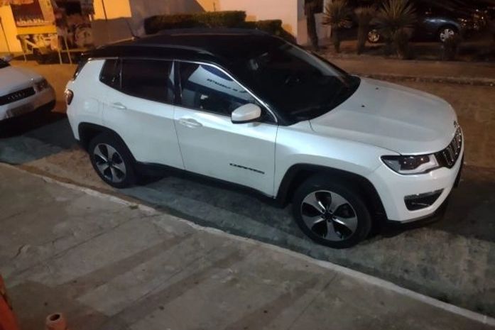 Ex-vereador de Maceió é preso por embriaguez ao volante, direção perigosa e tentativa de suborno no bairro da Jatiúca