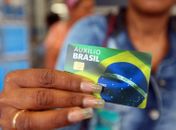 Auxílio Brasil.