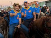 Na maior cavalgada de Igreja Nova, Geraldo Neto reafirma apoio a Guilherme Lopes para deputado estadual