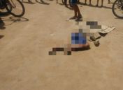 O acidente ocorreu durante uma manobra do veículo, que passou por cima da cabeça do menino