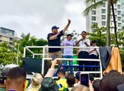 “Liberdade não tem preço”, diz Leonardo Dias em ato contra Lula e Moraes, em Maceió