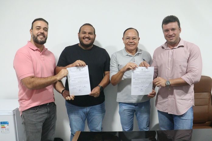Prefeito Fernando Cavalcante assina Ordem de Serviço para construção da Central de Abastecimento Farmacêutico de Matriz de Camaragibe