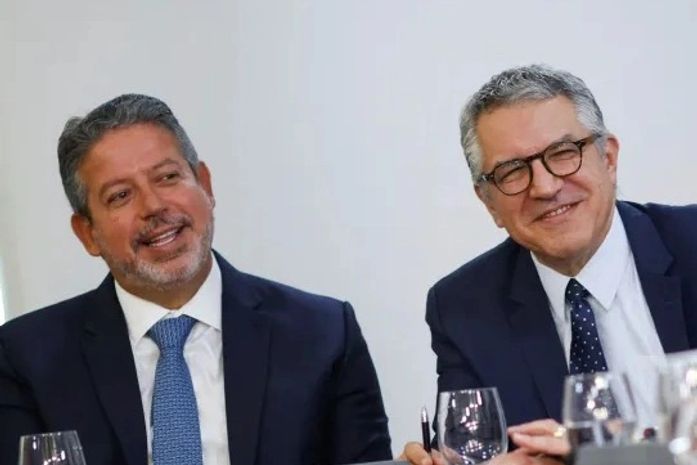 Ministro de Lula, Alexandre Padilha destaca e elogia esforços de Arthur Lira para aprovação de projetos cruciais ao governo
