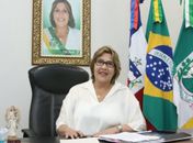 Cuidado, Célia Rocha!