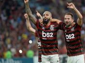 Flamengo enfrenta o São Paulo em busca da 9ª vitória seguida