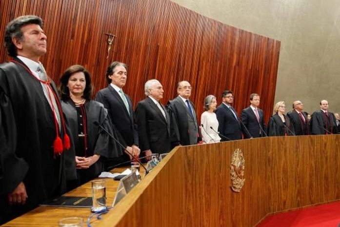 Posse do novo presidente do Tribunal Superior Eleitoral (TSE), Luiz Fux, e da vice-presidente do tribunal, ministra Rosa Weber