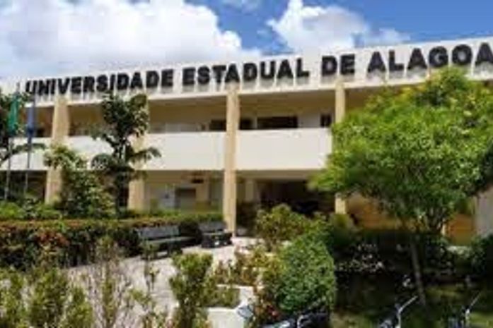 Programa de pós-graduação da Uneal abre inscrições para mais de 400 vagas