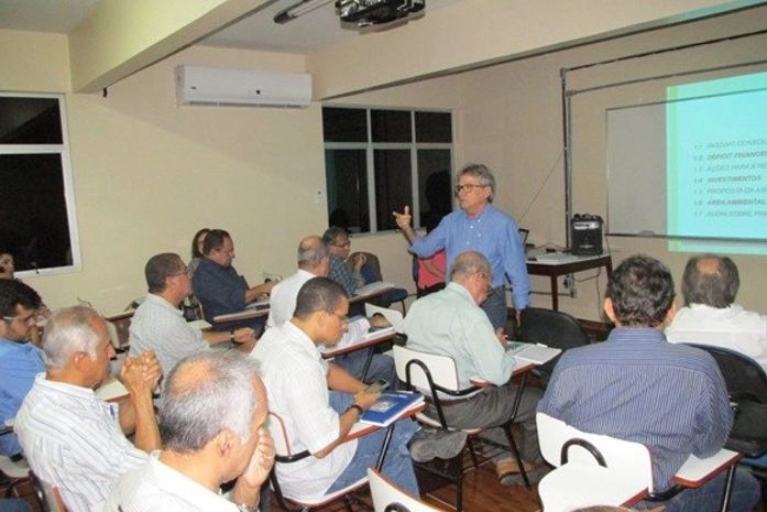 Diretoria apresenta planos e ações para soerguer a Casal