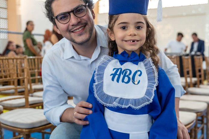 Investimentos na Educação consolidam gestão Eduardo Bulhões em 2025 e prefeito faz história em Santana do Ipanema