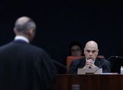 Defesas de réus da suposta trama golpista questionam delação de Cid e atuação de Moraes no segundo dia de julgamento