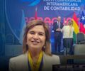 Maria Clara Bugarim, presidente da Abracicon, recebe o prêmio de excelência “Fray Luca Bartolomeo Paccioli”