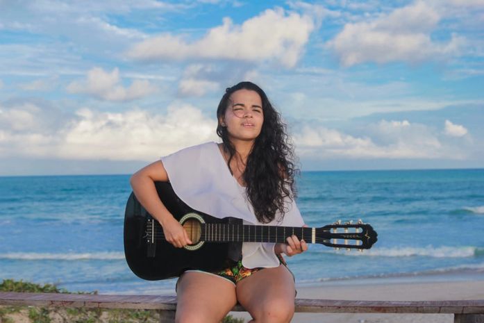 A música “Eu só quero você” será lançada em seu canal do Youtube às 20h