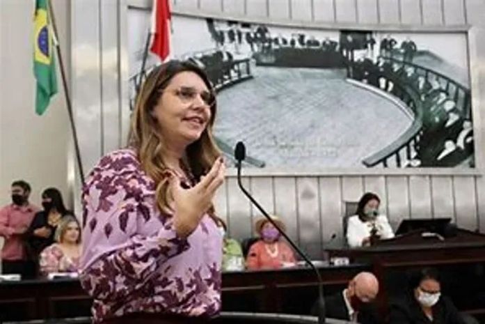 A maior distração da família Pereira foi não ter apostado, em Jó (2022), para cabeça de chapa, ou Alagoas Merecia Mais