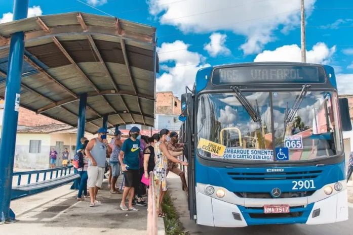 Prefeitura de Maceió  Ônibus terão horário especial nos dias de…