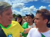 Nikolas Ferreira elogia Cabo Bebeto e Caio Bebeto em caminhada em direção a Brasília e afirma: "Estou de olho em quem é quem"