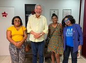 
No Julho das Pretas, o Coletivo Municipal Jovem Almerinda Farias Gama, da Escola Rosa da Fonseca, foi tema de conversa desta ativista, com o Dep. Paulão
