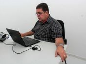 Adriano Barros tomou a medida no início da tarde desta quarta-feira, depois de consultar o caixa municipal