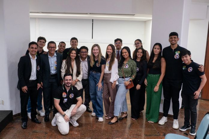 Favorita à reeleição, Cibele Moura reúne jovens advogados e fortalece participação da nova geração na política