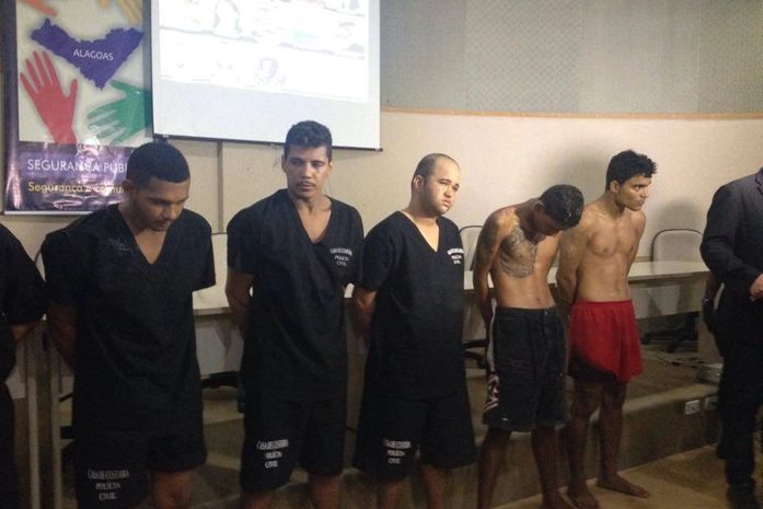 Acusados foram apresentados durante coletiva