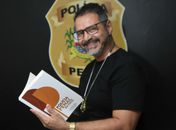Policial penal de AL tem artigo sobre o papel da laborterapia dentro dos presídios publicado em livro