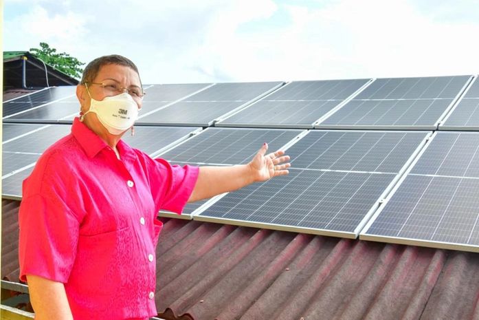 Com emenda de Tereza Nelma, Casa do Pobre instala o sistema de energia solar