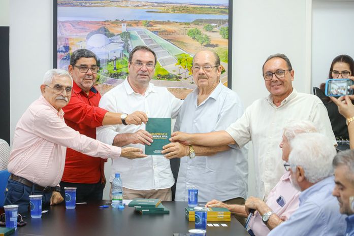Prefeitura de Arapiraca homenageia mais 26 personalidades que construíram o desenvolvimento do município