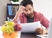 Preocupação com inflação e com custo de vida aumenta entre brasileiros em 2025, aponta pesquisa