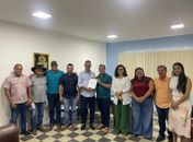 Marlan Ferreira comunica afastamento por 15 dias e transfere cargo ao vice Felipe Boró