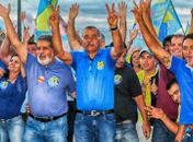 Tarcizo Freire arrasta multidão em caminhada no bairro Cacimbas