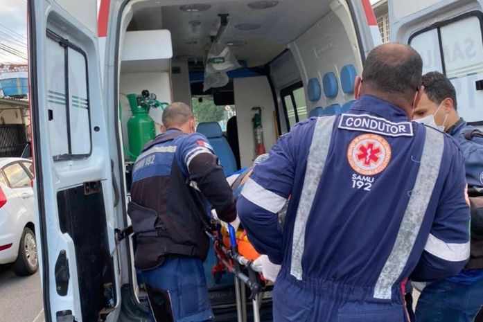 Samu atende criança desorientada que vagava pelas ruas em Maceió