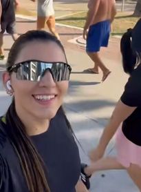 Sobrinha relata acidente sofrido por tia na faixa verde e fuga de motorista na orla da Ponta Verde