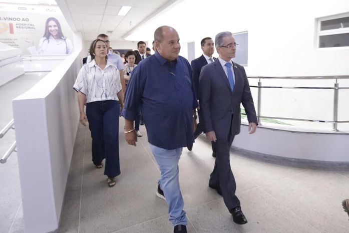 Hospital Regional de Palmeira dos Índios entra na fase final e recebe visita de autoridades estaduais e municipais