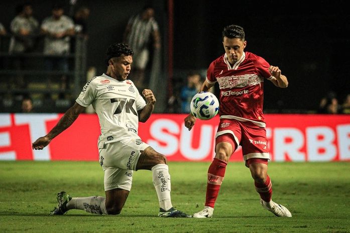 Copa do Brasil: CRB perde pênalti nos acréscimos, mas arranca empate do Santos