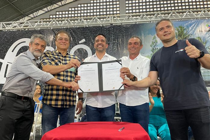 Deputado Galba Novaes participa da entrega de novos equipamentos para Anadia e Colônia Leopoldina