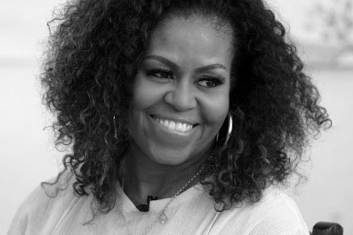 Como tantos de vocês, estou triste por estas tragédias recentes-diz Michelle Obama