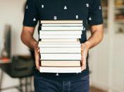 Fapeal e Edufal lançam edital para publicação de livros na Bienal 2025