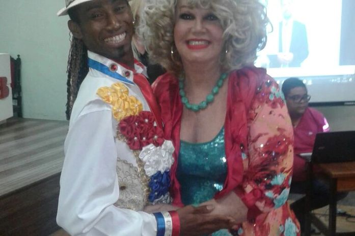 A grande diva trans Jane Di Castro fará show na 16ª Parada do orgulho LGBTI+, em Maceió