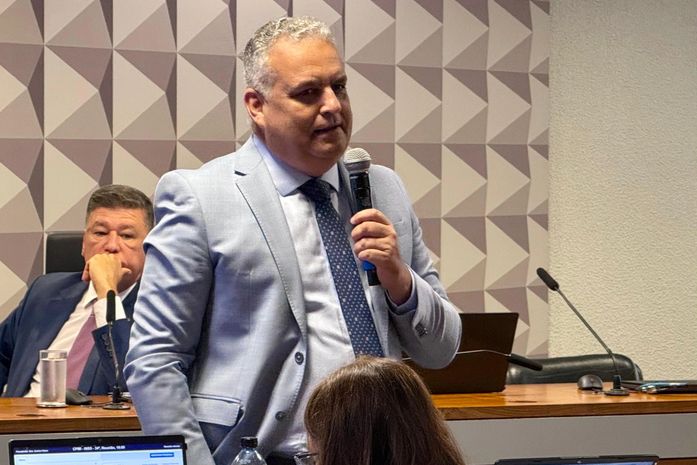 “Quem recebeu R$ 80 milhões de mafioso é quem deve explicações ao Brasil”, dispara Alfredo Gaspar