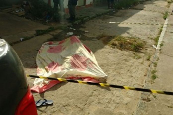 Adolescente é executado com tiros no rosto